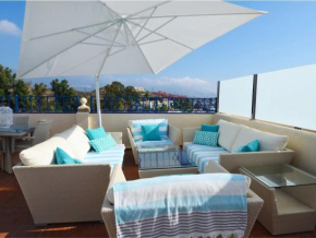 3 Bed Townhouse with Roof Terrace - El Chaparral